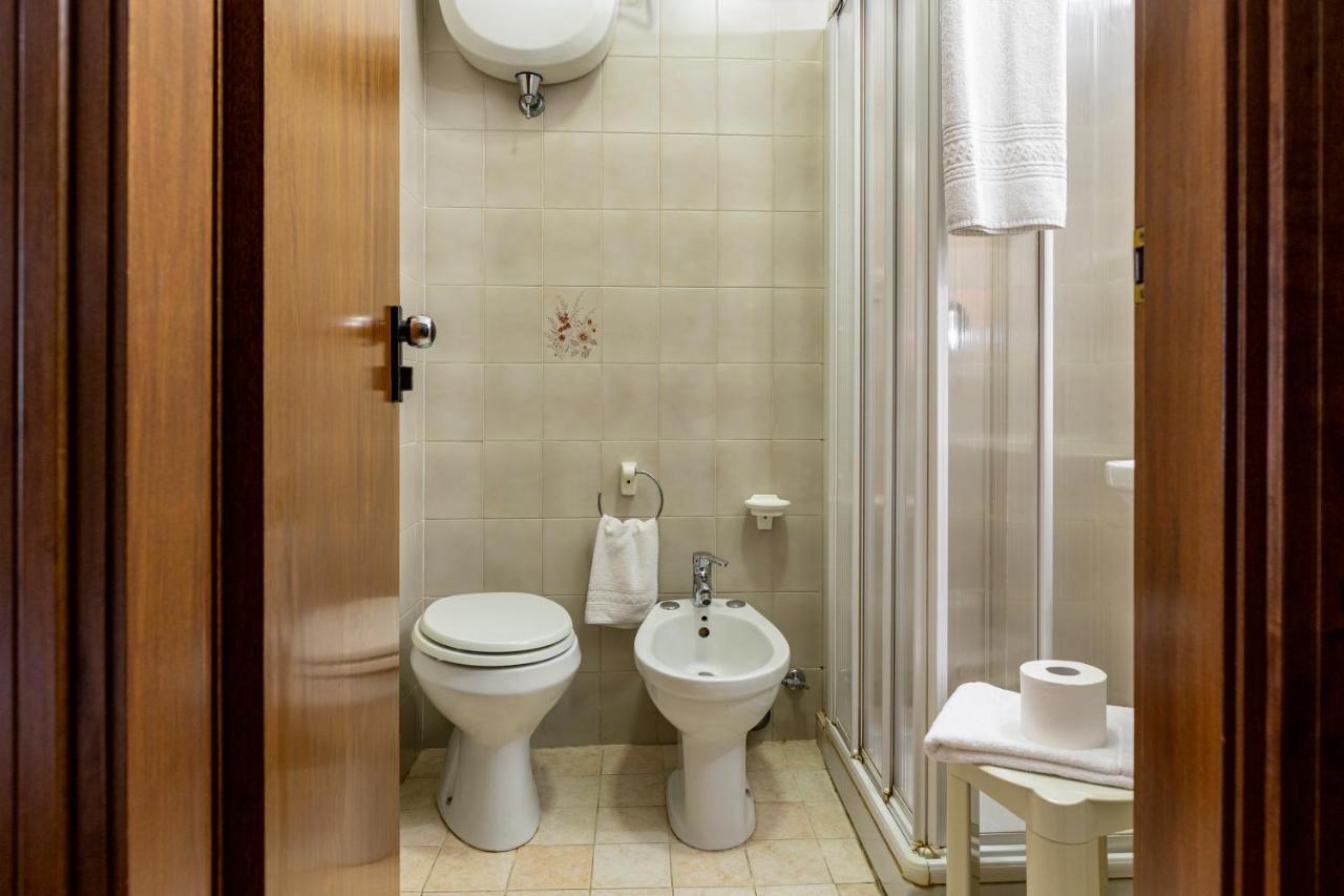 Catignano Hotel Filey Ngoại thất bức ảnh